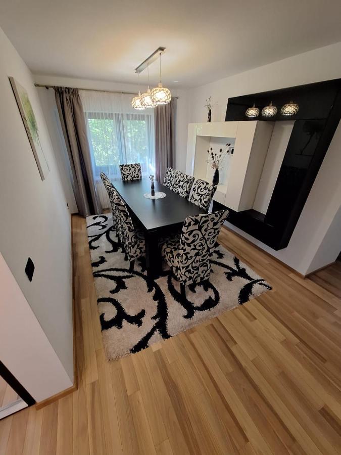 Urban George Enescu 4 Beedroom Apartment Suceava Luaran gambar