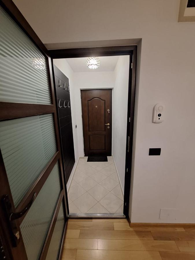 Urban George Enescu 4 Beedroom Apartment Suceava Luaran gambar