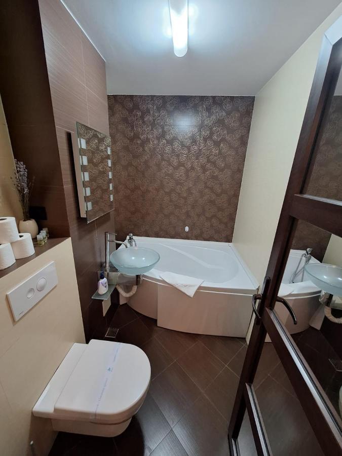 Urban George Enescu 4 Beedroom Apartment Suceava Luaran gambar